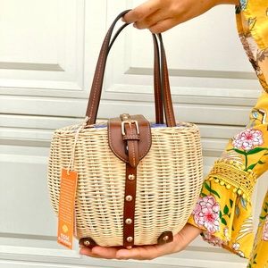 Woven basket purse